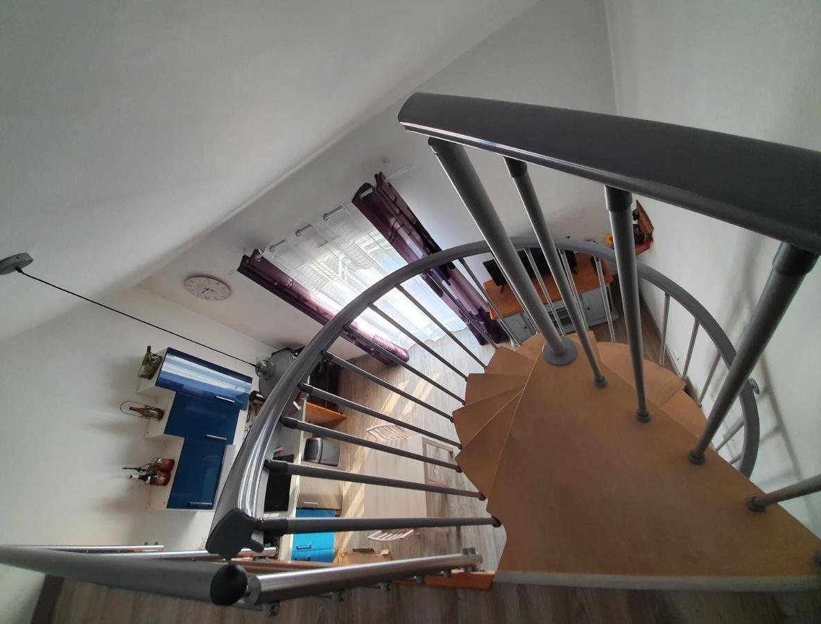 Nuits & Jours Duplex A Nuits Saint Georges Apartment Bagian luar foto